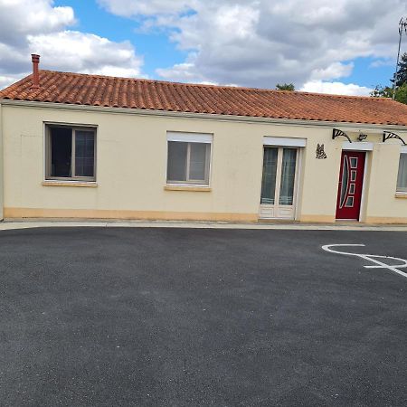 Chambre Prive Inclu Chez L'Habitant Reffannes المظهر الخارجي الصورة